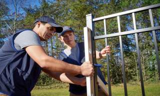 Residential Fencing Service Experts Helping Homeowners Improve Property Boundaries Efficiently